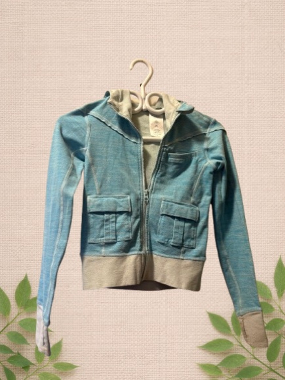 ivivva athletica Light Blue Zip Hoodie Size 8